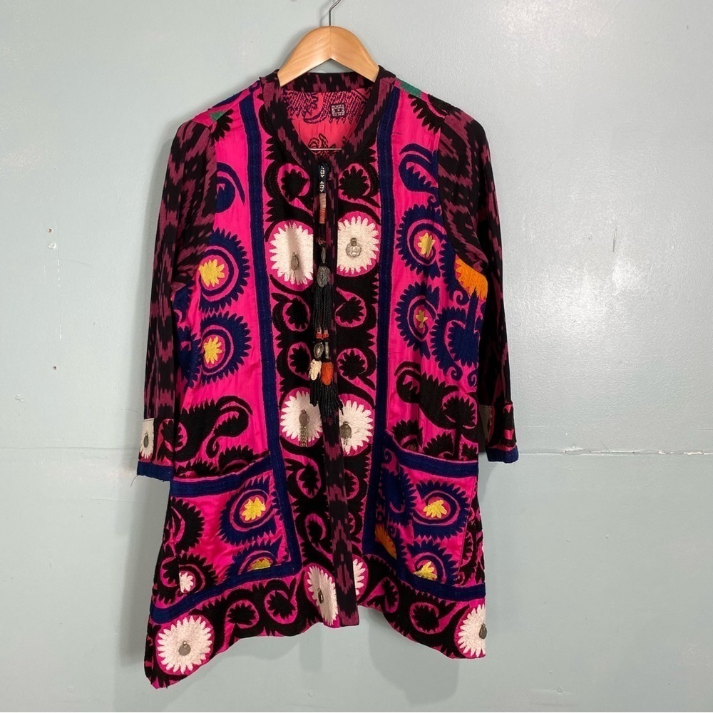 Suzi Click Floral Embroidered Pink Aztec Native Pink Tribal Jacket‎ OS